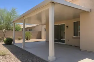 Insulated patio cover roof panel and aluminum post in Gilbert, AZ.